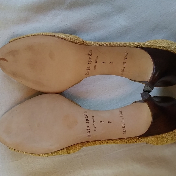 Kate Spade size 7 B pumps - Picture 6 of 7